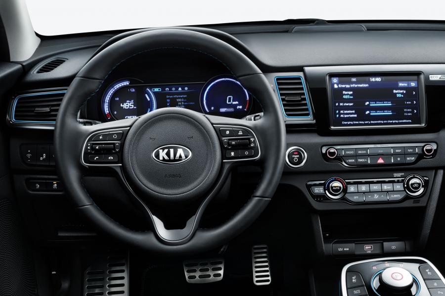 Торпедо Kia e-Niro 2018 года  (WW) (фото 2 из 41)